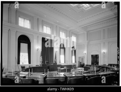 2e étage, salle du Sénat - Maine State House, de l'État et Capitol Rues, Augusta, comté de Kennebec, moi, Charles Bulfinch ; ; King, William ; Williams, Revel ; Brigham et Spofford ; Hichborn, Charles S ; George A. Fuller Company ; Noble, W, G ; Desmond Clark Henri ; Boucher, Jack E ; Silverman, Eleni ; Kingsbury, Martha Reeves, F ; Blair ; Benninger, Christopher C ; Dana, Sally ; Goiran, Philip ; Jahncke, Davis L ; Gris, G H ; Borchers, Perry E Banque D'Images