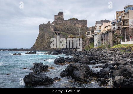 Château Norman en Aci Castello italienne de l'agglomération de la ville de Catania sur l'île de Sicile en Italie Banque D'Images