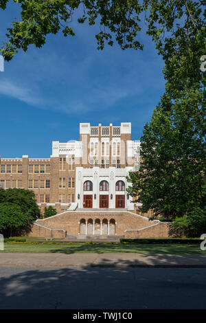 Little Rock, Arkansas - Little Rock Central High School, site d'une crise de déségrégation scolaire historique en 1957. L'école, qui compte plus de 2,00 Banque D'Images