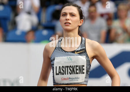 Ostrava, République tchèque. 20 Juin, 2019. Mariya Lasitskene (Russie) participe à saut pendant la Golden Spike Ostrava, une réunion d'athlétisme de l'IAAF World Challenge, à Ostrava, en République tchèque, le 20 juin 2019. Photo : CTK Jaroslav Ozana/Photo/Alamy Live News Banque D'Images