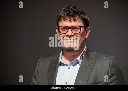 Herzogenaurach, Allemagne. 18 avr, 2019. Jean-françois Palus, président du conseil d'administration de la fabricant d'articles de sport Puma SE, admis en marge de l'assemblée générale annuelle de la société. Crédit : Daniel Karmann/dpa/Alamy Live News Banque D'Images