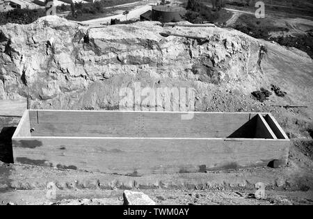 Armée américaine en Corée du Sud 1955 Buncurbau - US Army dans la République de Corée (ROK) / Corée du Sud 1955 Construction Bunker Banque D'Images