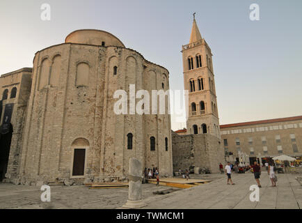 L'église de St Donat et forum romain, Zadar, Croatie Banque D'Images