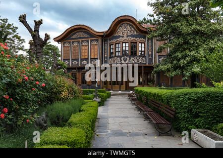 Plovdiv, Bulgarie - Mai 6, 2019 : l'architecture typique, maisons médiévales historiques. Le Musée Ethnographique de Plovdiv. Plovdiv est ancienne ne l'UNESCO Banque D'Images