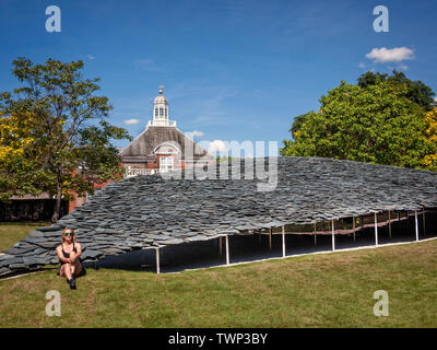 Pavillon d'été de la Serpentine par Junya Isigami  + Associates. 2019 Banque D'Images