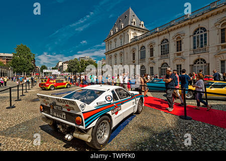 Turin, Piémont, Italie. 22 Juin 2019.Italie Piémont Turin Valentino - Château du Valentino - parc Auto Show 2019 - Crédit : Realy Easy Star/Alamy Live News Banque D'Images