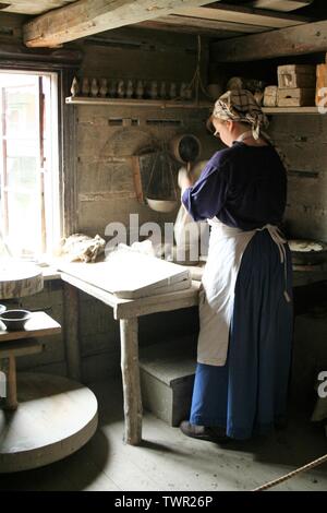 TURKU - Finlande - LE 07/28/2009 intérieur d'une maison en LUostarisnsmaki artisanat museum Banque D'Images