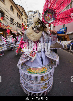 Danseur masqué du Gran Poder Festival, La Paz, Bolivie Banque D'Images
