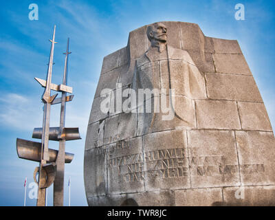 Les voiles et Joseph Conrad monument à Gdynia, Pologne Banque D'Images