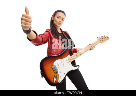 Jeune femme avec une guitare électrique showing Thumbs up isolé sur fond blanc Banque D'Images