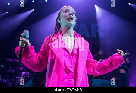 Sept fois British chart-topper et Grammy-award-winner Jess Glynne effectue pour War Child BRITs semaine au O2 Shepherd's Bush Empire comprend : Jess Glynne Où : London, Royaume-Uni Quand : 22 mai 2019 Credit : Phil Lewis/WENN.com Banque D'Images