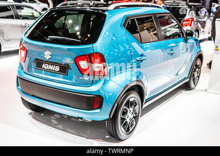 Paris, France, Octobre 02, 2018 : Suzuki Ignis 2e gen FF21S au Mondial de l'Automobile de Paris, la voiture sous-compacte produits par fabricant japonais Suzuki Banque D'Images