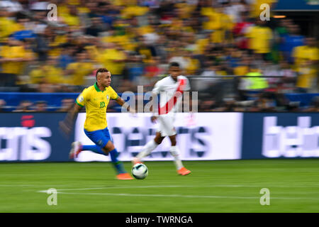 Sao Paulo, Brésil. 22 Juin, 2019. Everton du Brésil au cours de la concurrence d'un groupe de correspondance entre le Brésil et le Pérou à la Copa America 2019, tenu à Sao Paulo, Brésil, 22 juin 2019. Le Brésil a gagné 5-0. Credit : Xin Yuewei/Xinhua/Alamy Live News Banque D'Images