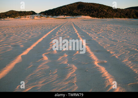 Lever du soleil à la broche, Fingle Bay, NSW, Australie Banque D'Images