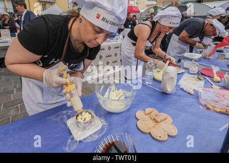 Bibione, ITALIE - Le 23 juin : une étape de la Coupe du Monde Tiramisu a eu lieu à Bibione, la finale aura lieu à Trévise. Banque D'Images