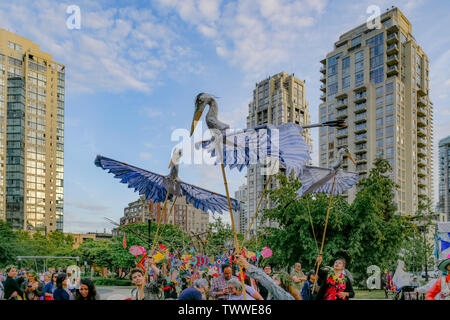 Gathering Festival, célébration du solstice d'été, Emery Barnes Park, Vancouver, Colombie-Britannique, Canada. Banque D'Images