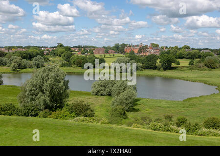 Framlingham College School et la simple lake, Framingham, Suffolk, Angleterre, RU Banque D'Images