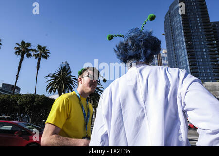 Los Angeles, CA, USA. 22 Juin, 2019. E un méfait de la présence de la direction des Réseaux & AlienCon Los Angeles 2019. Crédit : Jason Ryan/ZUMA/Alamy Fil Live News Banque D'Images