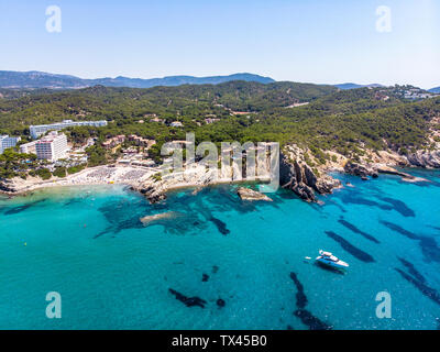 Espagne, Malaga, Costa de la Calma, vue aérienne sur Peguera avec hôtels et plages Banque D'Images