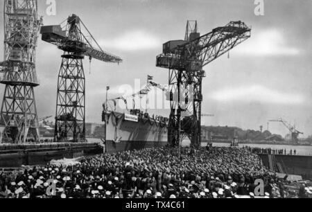 Admiral Graf Spee ironclad lancé sur 30.06.1934 au chantier naval de la Kriegsmarine à Wilhelmshaven. Les diapositives de la cale de navire à la construction du port. Dans le monde d'utilisation | Banque D'Images