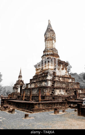 La Thaïlande, Sukhothai, le parc historique de Si Satchanalai, pagode Banque D'Images