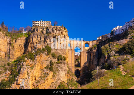 Espagne, Andalousie, province de Malaga, Ronda, Puente Nuevo et Canyon del Tajo, El Tajo Banque D'Images