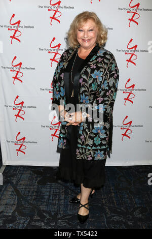 23 juin 2019 - Burbank, CA, USA - LOS ANGELES - jan 23 : Beth Maitland au feux de l'amour Club Déjeuner à l'hôtel Marriott Burbank Convention Center le 23 juin 2019 à Burbank, CA (crédit Image : © Kay Blake/Zuma sur le fil) Banque D'Images