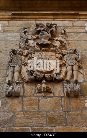 Blasón en fachada. Pesquera de Ebro. Cañón del Ebro. BURGOS. CASTILLA Y LEÓN. ESPAÑA Banque D'Images