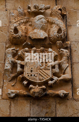 Blasón en fachada. Pesquera de Ebro. Cañón del Ebro. BURGOS. CASTILLA Y LEÓN. ESPAÑA Banque D'Images