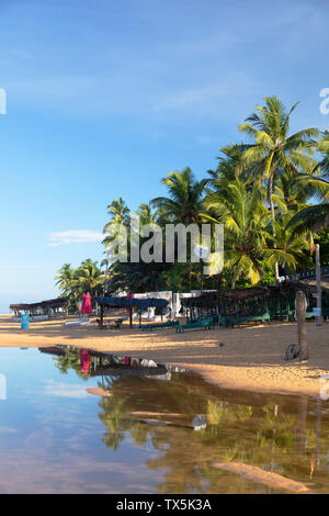 Plage d'Hikkaduwa, Province du Sud, Sri Lanka Banque D'Images