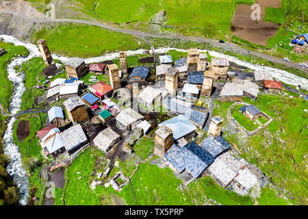 Village de Chazhashi Haut Svaneti, Géorgie Banque D'Images