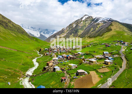 Ushguli village de Upper Svaneti, Géorgie Banque D'Images