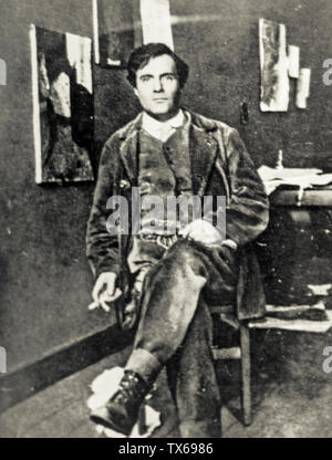 Paul Guillaume, Amedeo Modigliani dans son studio à Paris, portrait photographique, 1915 Banque D'Images