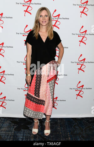 23 juin 2019 - Burbank, CA, USA - LOS ANGELES - jan 23 : Lauralee Bell au feux de l'amour Club Déjeuner à l'hôtel Marriott Burbank Convention Center le 23 juin 2019 à Burbank, CA (crédit Image : © Kay Blake/Zuma sur le fil) Banque D'Images