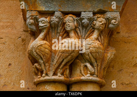 Iglesia románica de San Esteban. Moradillo de Sedano. Valle de Sedano. Cañón del Ebro. BURGOS. CASTILLA Y LEÓN. ESPAÑA Banque D'Images