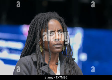 Divertissement au Royaume-Uni ; 23 juin 2019. Le JAH9 et le Dub Treatment présentent un spectacle spirituel aux foules du parc Sefton à l'événement Oye de Liverpool Africa. Banque D'Images