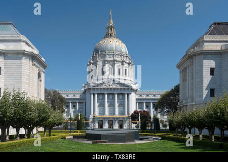 L'Hôtel de ville de San Francisco, San Francisco, California, USA Banque D'Images
