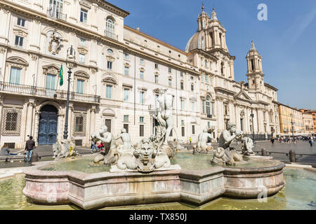 ROME, ITALIE - 24 avril 2019 : La Fontaine de Moor (Italien : Fontana del Moro) dans la place Navona. Banque D'Images