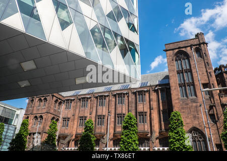 Verre,moderne,logement,bâtiment,Emporio Armani,sur,Deansgate Manchester,nord,nord,nord,ouest,ville,Angleterre,English,GB,UK,Bretagne,europe,britanniques, Banque D'Images