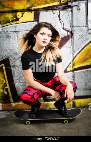 Skate Park de la mode alternative rock punk Banque D'Images