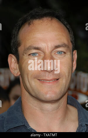 Jason Isaacs lors de la première mondiale de 'Les chroniques de Riddick' à l'Universal Amphitheatre à Universal Studios, Hollywood, CA. L'événement a eu lieu le jeudi 3 juin 2004. Photo par : / PictureLux SBM - Référence #  Fichier SMBPLX 33790-4198 Banque D'Images