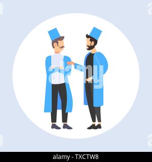 L'équipe de deux médecins à discuter au cours de réunion, les hommes en uniforme se tenant ensemble medicine healthcare concept télévision pleine longueur Illustration de Vecteur