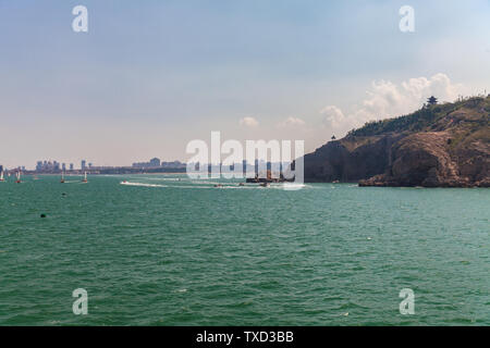 Paysage de la mer de Bohai Beijing Summer Palace, Yantai, province du Shandong, Chine Banque D'Images