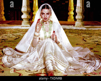 Rekha, actrice indienne de bollywood, Bhanurekha Ganesan, Inde, Asie,1981, ancienne image du 1900 Banque D'Images