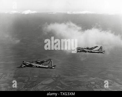 Boeing B-29 'Superfortress' les avions de chasse, utilisé par la Royal Air Force pendant un vol d'essai. 1944 Banque D'Images