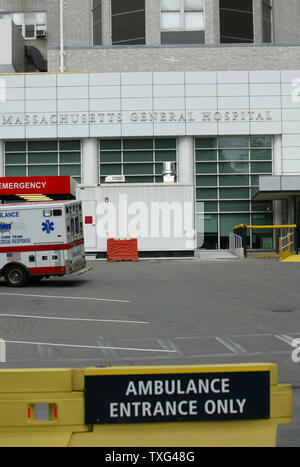 L'entrée de l'Hôpital général du Massachusetts où le sénateur Edward Kennedy (D-MA) est un patient à Boston, Massachusetts comme vu le 19 mai 2008. Le sénateur Ted Kennedy est l'objet d'essais à l'hôpital après avoir subi deux crises. (Photo d'UPI/Matthew Healey) Banque D'Images