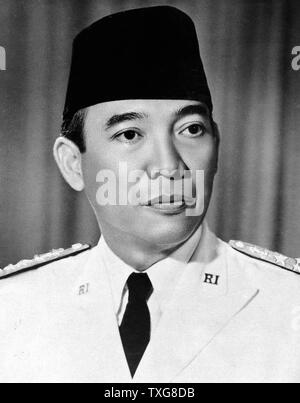 Ahmed Soekarno, leader du mouvement nationaliste de l'Indonésie contre les Hollandais, et le premier président du pays (1945-1968) Banque D'Images