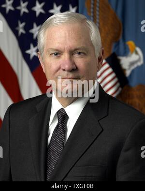 Robert Michael Gates (né le 25 septembre 1943) est un homme d'État américain, universitaire et président de l'université qui a été le 22e Secrétaire à la défense des États-Unis de 2006 à 2011 Banque D'Images