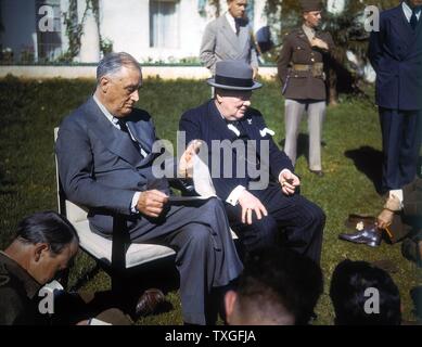 Seconde guerre mondiale : Conférence de Casablanca, Maroc. Le président américain Franklin Roosevelt et le premier ministre Churchill. Banque D'Images