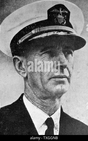 Photographie de l'amiral Ernest Joseph King (1878-1956) Commandant en chef, United States fleet (COMINCH) et chef des opérations navales (ONC) durant la Seconde Guerre mondiale. Datée 1935 Banque D'Images